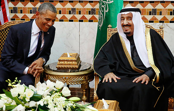 U.S. President Barack Obama meets with Saudi Arabias King Salman (R) at Erga Palace in Riyadh. Photo credits: Jim Bourg/ Reuters.